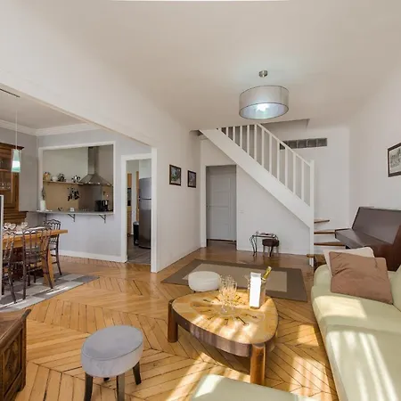 Exceptionnel !!! Venez Sejourner Dans Les 3 D'un Authentique Ancien Palace De La 