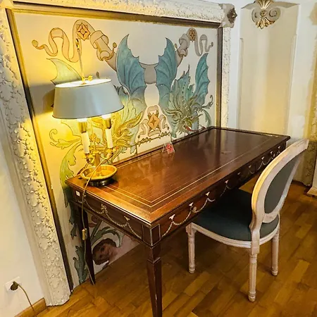 Exceptionnel !!! Venez Sejourner Dans Les 3 D'un Authentique Ancien Palace De La 