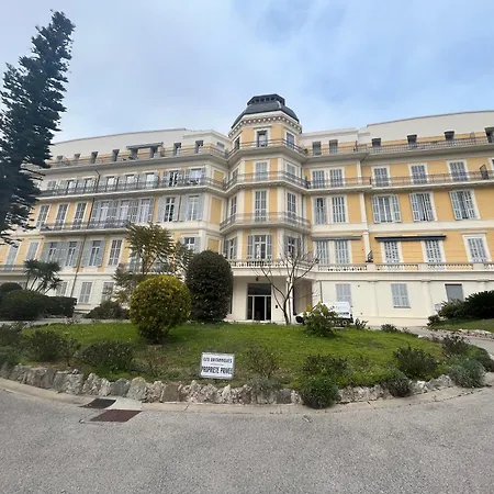 Exceptionnel !!! Venez Sejourner Dans Les 3 D'un Authentique Ancien Palace De La 